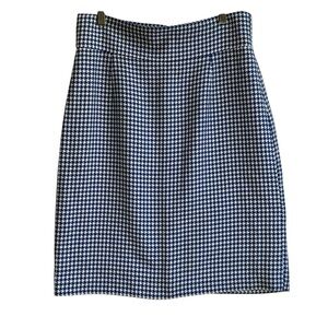 Women’s Isabella’s DeMarco Tahari Levine Blue Housndtooth Skirt. Size 8